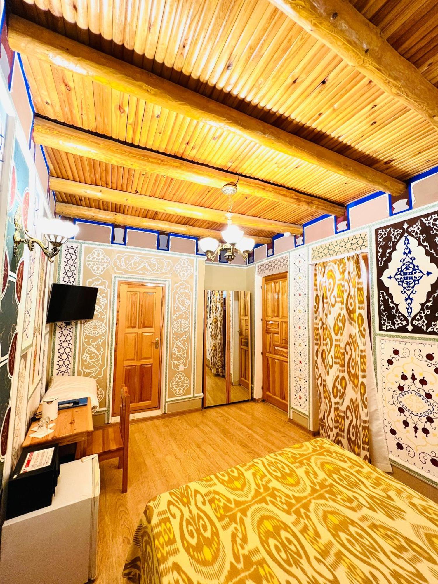 Komil Bukhara Boutique Hotel Exterior foto